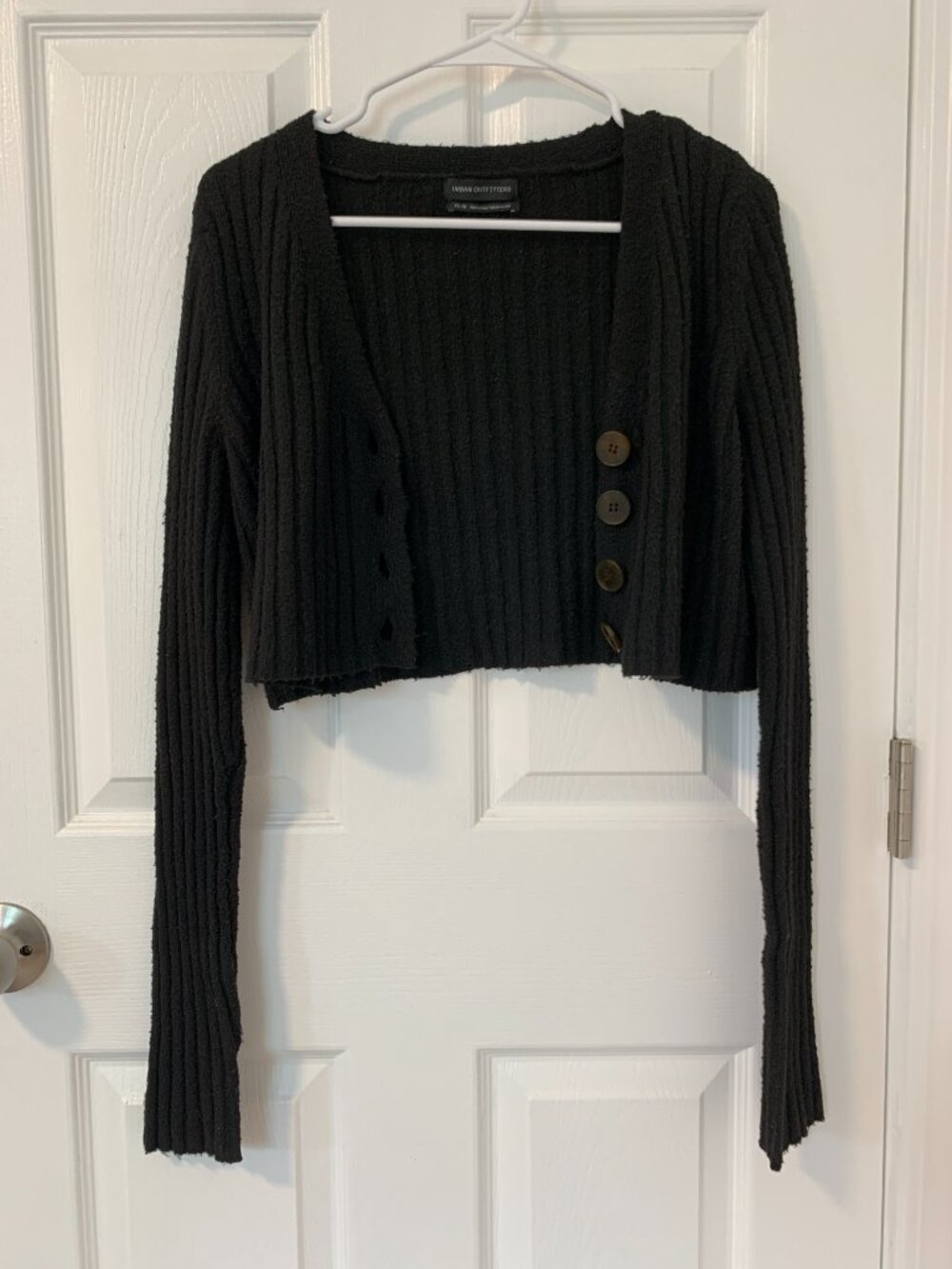 Urban Outfitters Rose Ribbed Cardigan in Black, Cropped, Chunky Buttons, XS - Picture 12 of 12